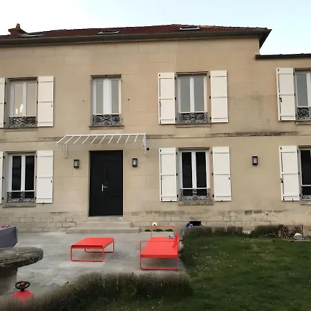 Entire House Vineuil Saint Firmin Vineuil-Saint-Firmin
